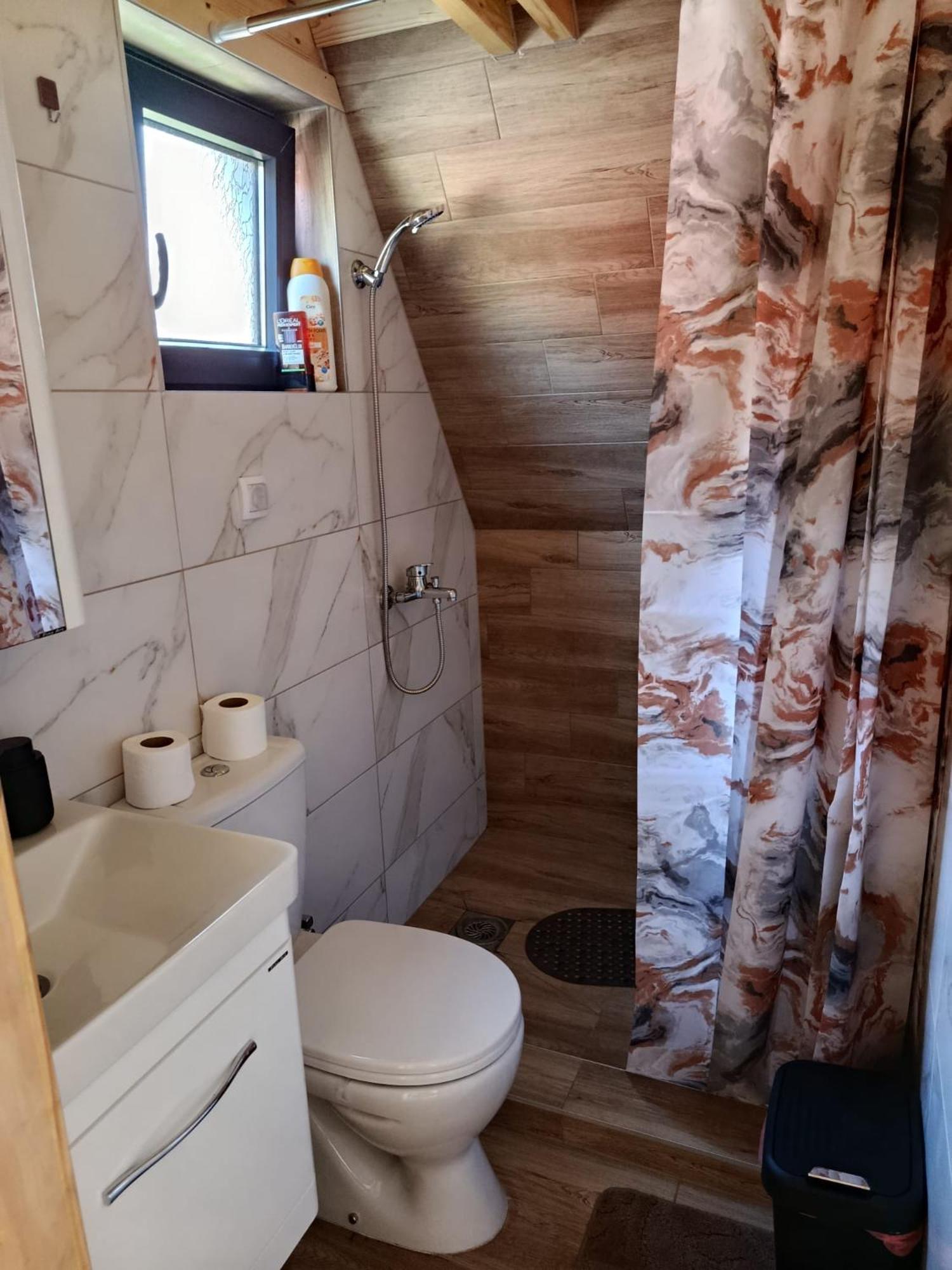Prenociste Lelic Ferienhaus