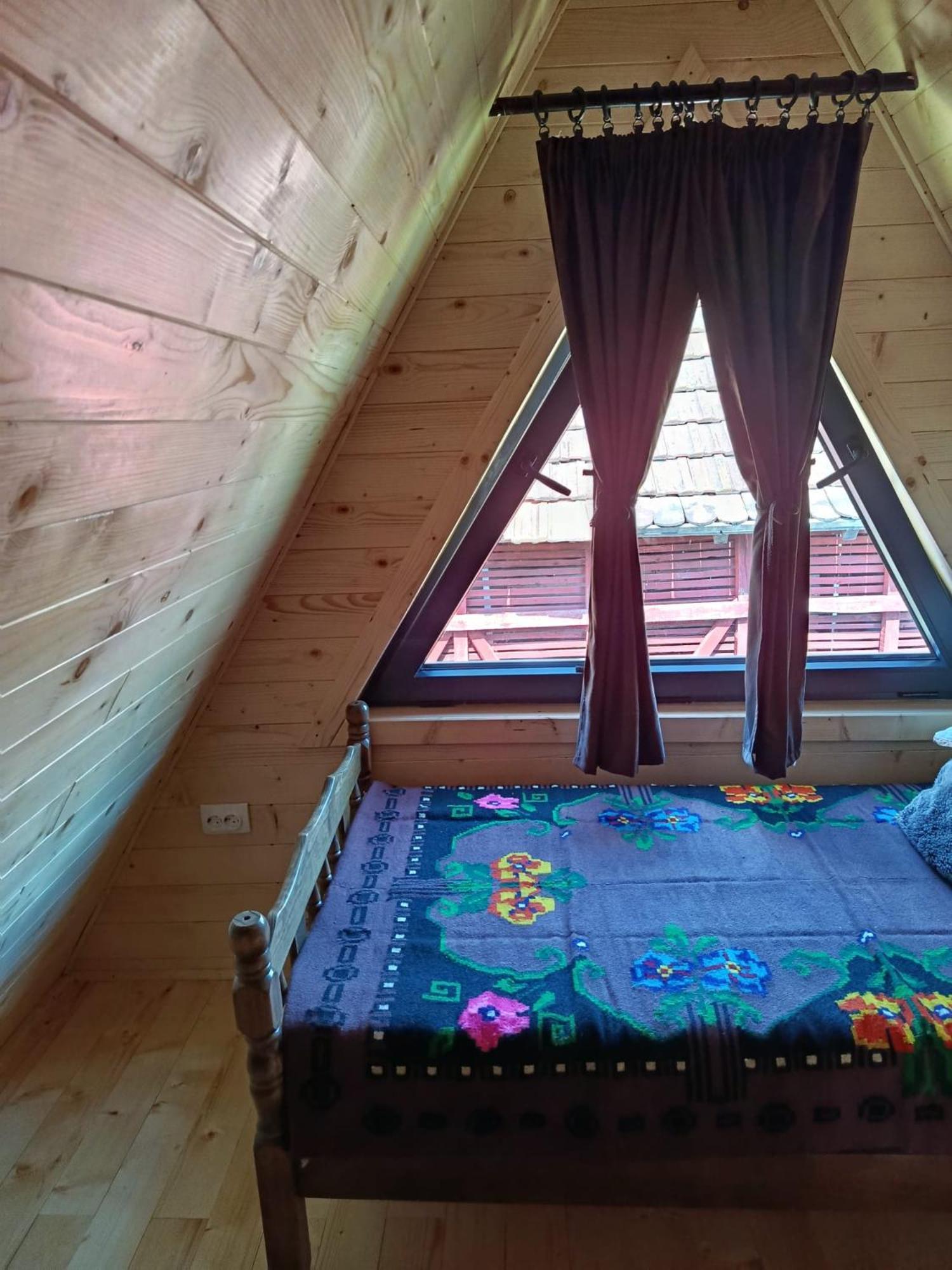 Ferienhaus Prenociste Lelic *
